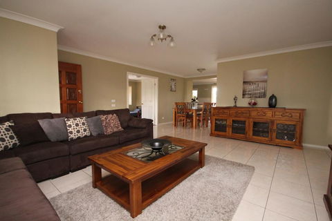 NORTH HEAVEN STATION 28 Alma St, North Haven - Accommodation Cairns 0