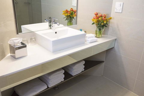 Novotel Sydney Olympic Park - Accommodation Cairns 1