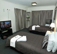 O'Sheas Windsor Hotel - Accommodation Cairns