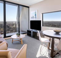 Oaks Melbourne on William Suites - Accommodation Cairns