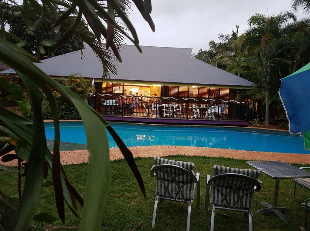 Peel Island QLD Accommodation Cairns