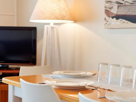 Ocean Blue Apartment Two - Oceanfront Apartment - Accommodation Cairns 1