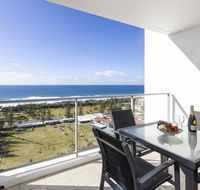 Ocean Pacific Resort - Official - Accommodation Cairns