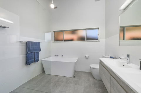Ocean Paradise - Accommodation Cairns 3