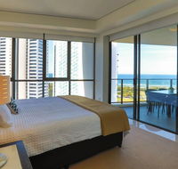 Ocean views in the heart of Broadbeach - Accommodation Cairns