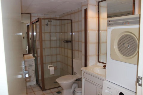 OCEANSIDE 19 - Accommodation Cairns 3