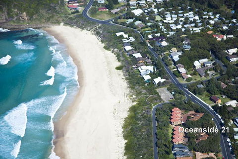 OCEANSIDE 21 - Accommodation Cairns 0
