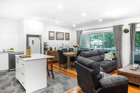 Olinda Village Apartment - A2 - Accommodation Cairns 0