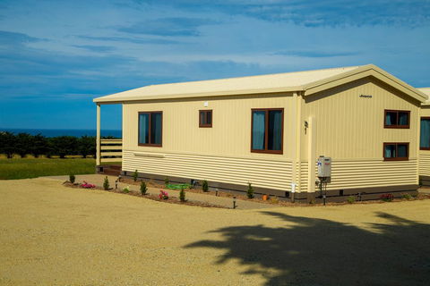 OMARU FARM STAY - Accommodation Cairns 0