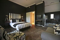 Book Currency Creek Accommodation Vacations Accommodation Cairns Accommodation Cairns