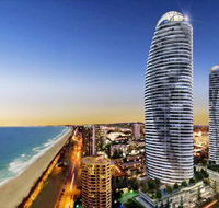 Oracle Broadbeach - Accommodation Cairns
