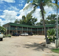 Palm Court Backpackers - Accommodation Cairns