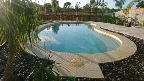 Palm Lakeside Holiday Home - Bowen, Whitsundays, Queensland - Accommodation Cairns 3