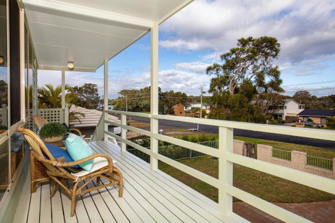 Palms, Culburra Beach - Accommodation Cairns 0