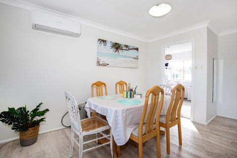 Palms, Culburra Beach - Accommodation Cairns 3