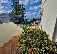 Pandanus Shores Kings Beach - Accommodation Cairns
