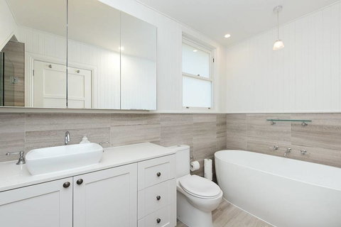 PANORAMIC HARBOUR VIEWS - Accommodation Cairns 0