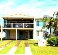 Paradise by the Beach - Accommodation Cairns