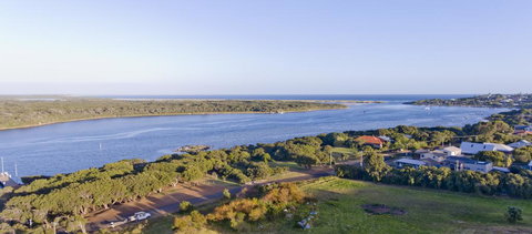 Paradise View - Accommodation Cairns 2