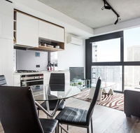 Perfect Family Apartment in Central Melbourne - Accommodation Cairns