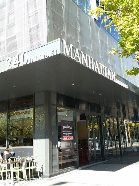 Perfectly Located Modern Apartment - Canberra CBD - Accommodation Cairns 3
