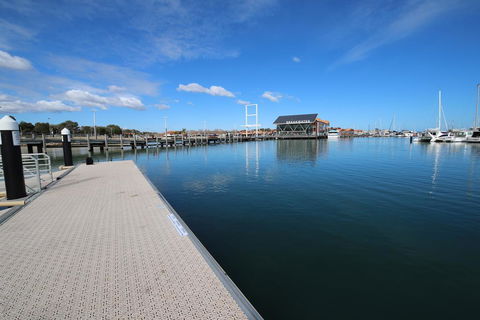 Perth Beachside Holiday House - Accommodation Cairns 2