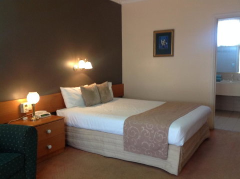 Philadelphia Motor Inn - Accommodation Cairns 2