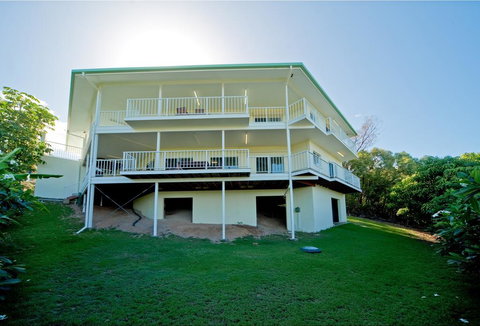 Picturesque On Passage - Shute Harbour - Accommodation Cairns 0