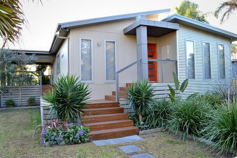 Pier One @ Eastern Beach - Accommodation Cairns 0