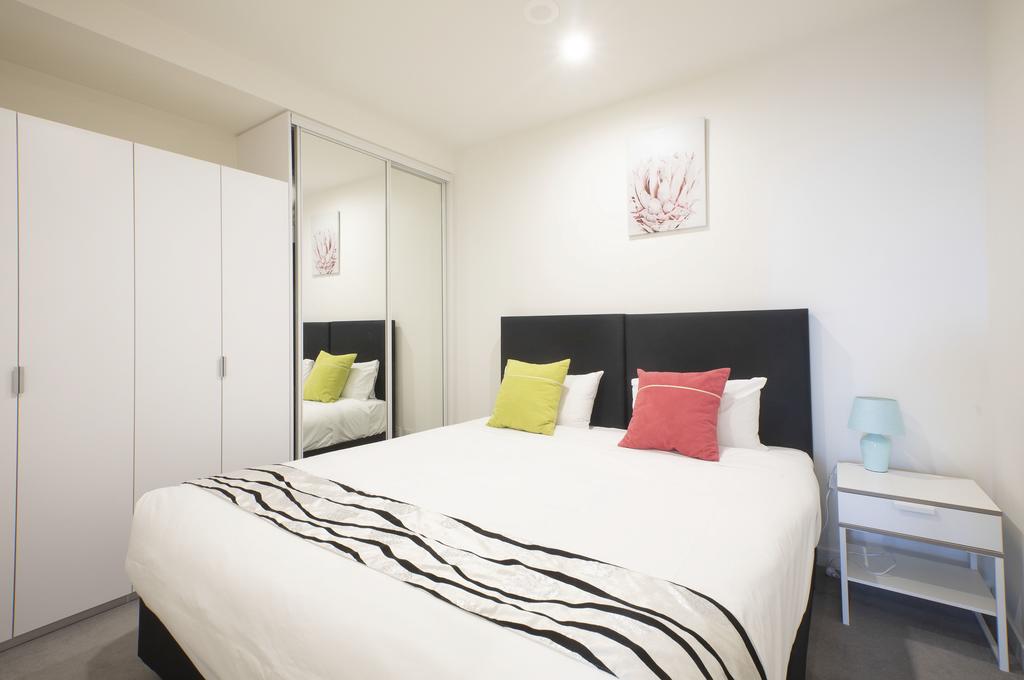 Melbourne VIC Accommodation Cairns
