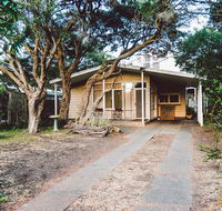 Point Lonsdale Beach House - Accommodation Cairns