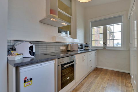 Portsea Place - Accommodation Cairns 1