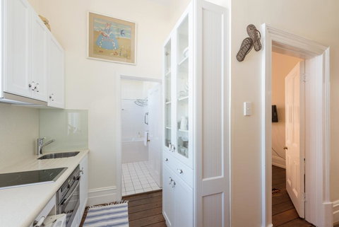 Post Office Apartment - Accommodation Cairns 3