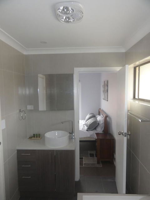 Prime Location & Spacious - Accommodation Cairns 2