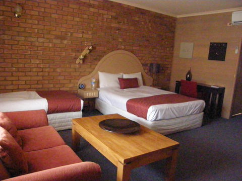 Quality Inn Colonial - Accommodation Cairns 3