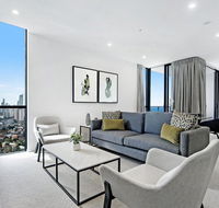 Qube Broadbeach - Luxury 2 Bedroom Ocean View - Accommodation Cairns