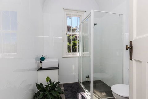 Randwick Federation Three Bedroom - Accommodation Cairns 1