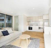 Readyset Rose Lane Melbourne - Accommodation Cairns