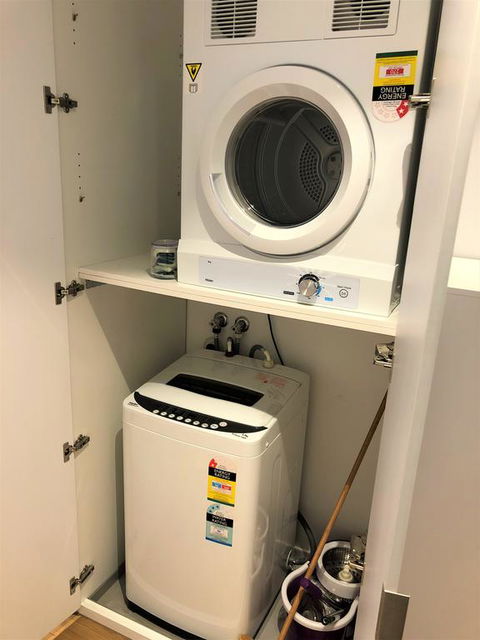 Readyset Rose Lane Melbourne - Accommodation Cairns 3
