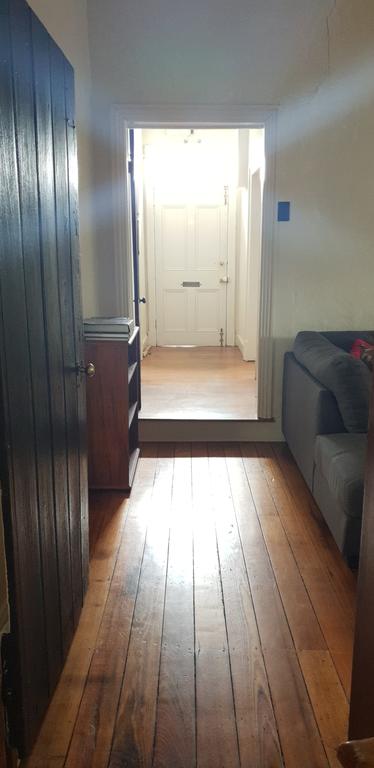 Red Brier Cottage Accommodation - Accommodation Cairns 3