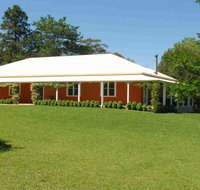 Redhaven House - spacious quiet and private - Accommodation Cairns