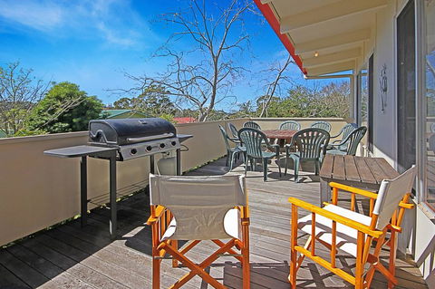 REST ASHORE At MOLLYMOOK - Accommodation Cairns 0