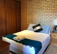 Retro 1bedroom Studio Close to airportCBD - Accommodation Cairns