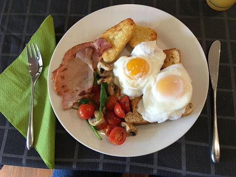 Rickaty On Blackwood - Accommodation Cairns 3