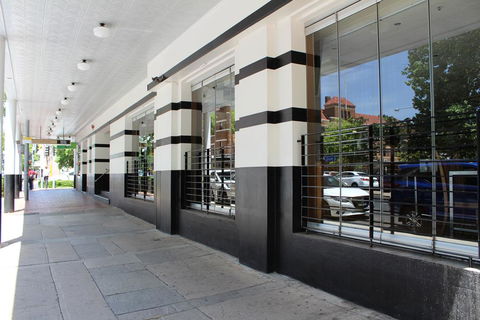 Royal Hotel Orange - Accommodation Cairns 1