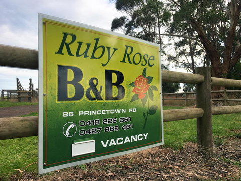 Ruby Rose - Accommodation Cairns 0