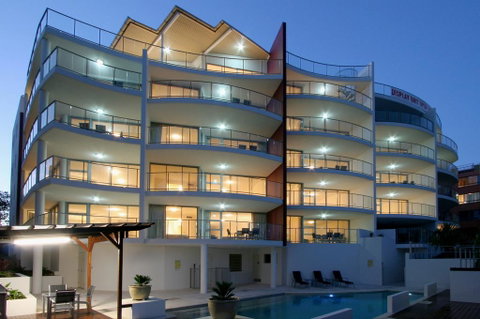 Salt On Kings Apartments - Accommodation Cairns 0