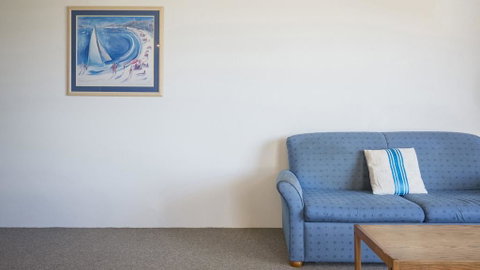 San Clemente No. 2. 24 Orvieto Terrace - Accommodation Cairns 3
