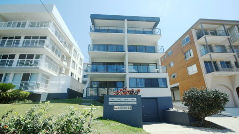 San Clemente U1/ 24 Orvieto Terrace, - Accommodation Cairns 0
