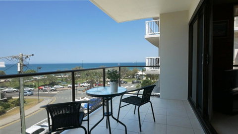 San Clemente Unit 4/24 Orvieto Terrace - Accommodation Cairns 2